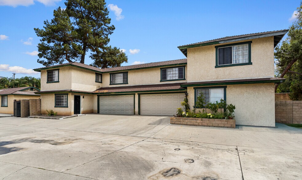 144-168 E Baseline Rd, San Dimas, CA à vendre - Photo de l’immeuble – Image 2 sur 8
