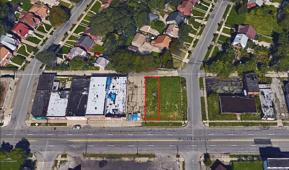 12049 E McNichols Rd, Detroit, MI à vendre - Photo de l’immeuble – Image 2 sur 2