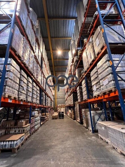 Industriel/Logistique dans Villetaneuse à vendre - Photo de l’immeuble – Image 3 sur 20