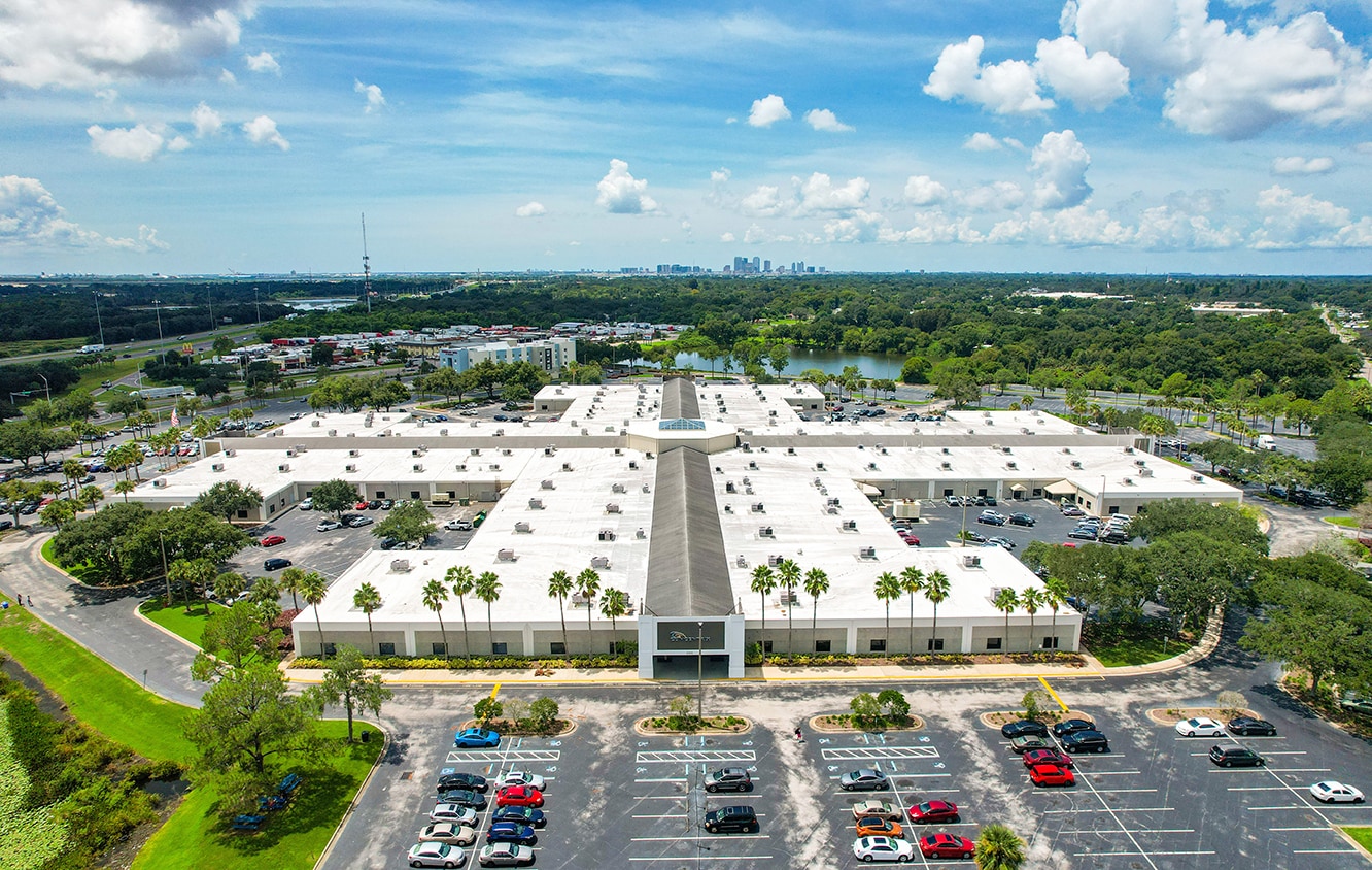 6302 E Dr Martin Luther King Jr Blvd, Tampa, FL à louer Photo principale– Image 1 sur 13