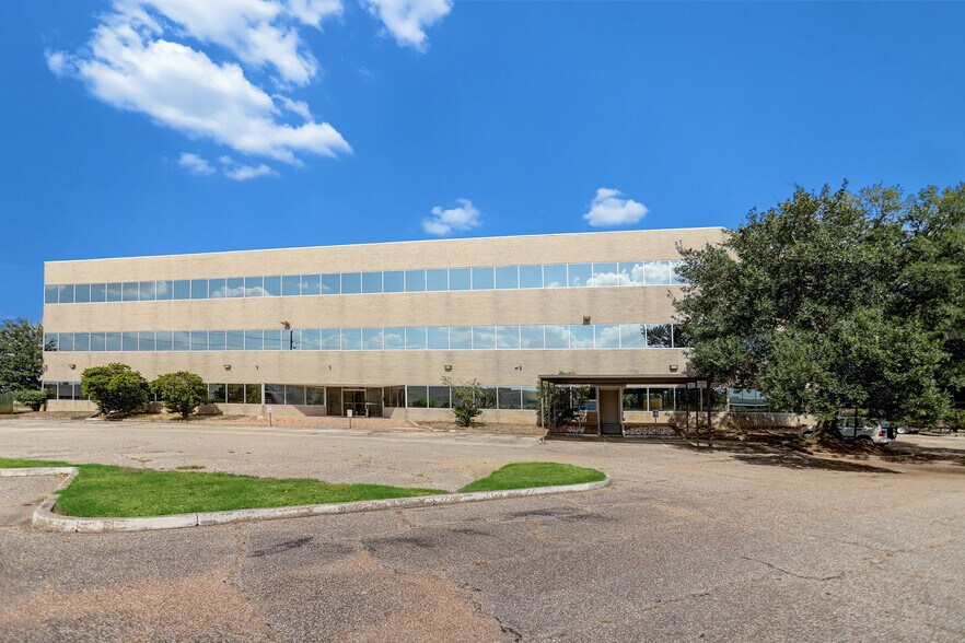 15603 Kuykendahl Rd, Houston, TX à louer - Photo principale – Image 3 sur 16