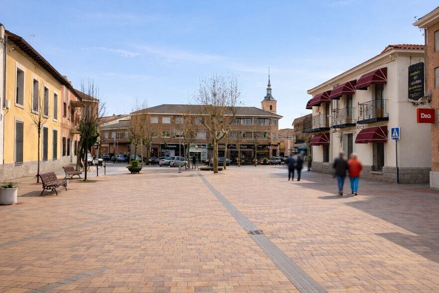Immeuble residentiel dans Fuente el Saz de Jarama, Madrid à vendre - Photo du quartier – Image 2 sur 3