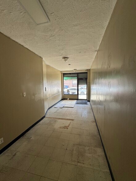 61 Audubon Ave, New York, NY à louer - Photo de l’immeuble – Image 2 sur 5