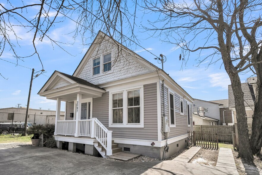 2097 Mt Pleasant St, Charleston, SC à vendre - Photo de l’immeuble – Image 2 sur 13
