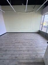 4210 Avenue U, Brooklyn, NY à louer Photo intérieure– Image 2 sur 6