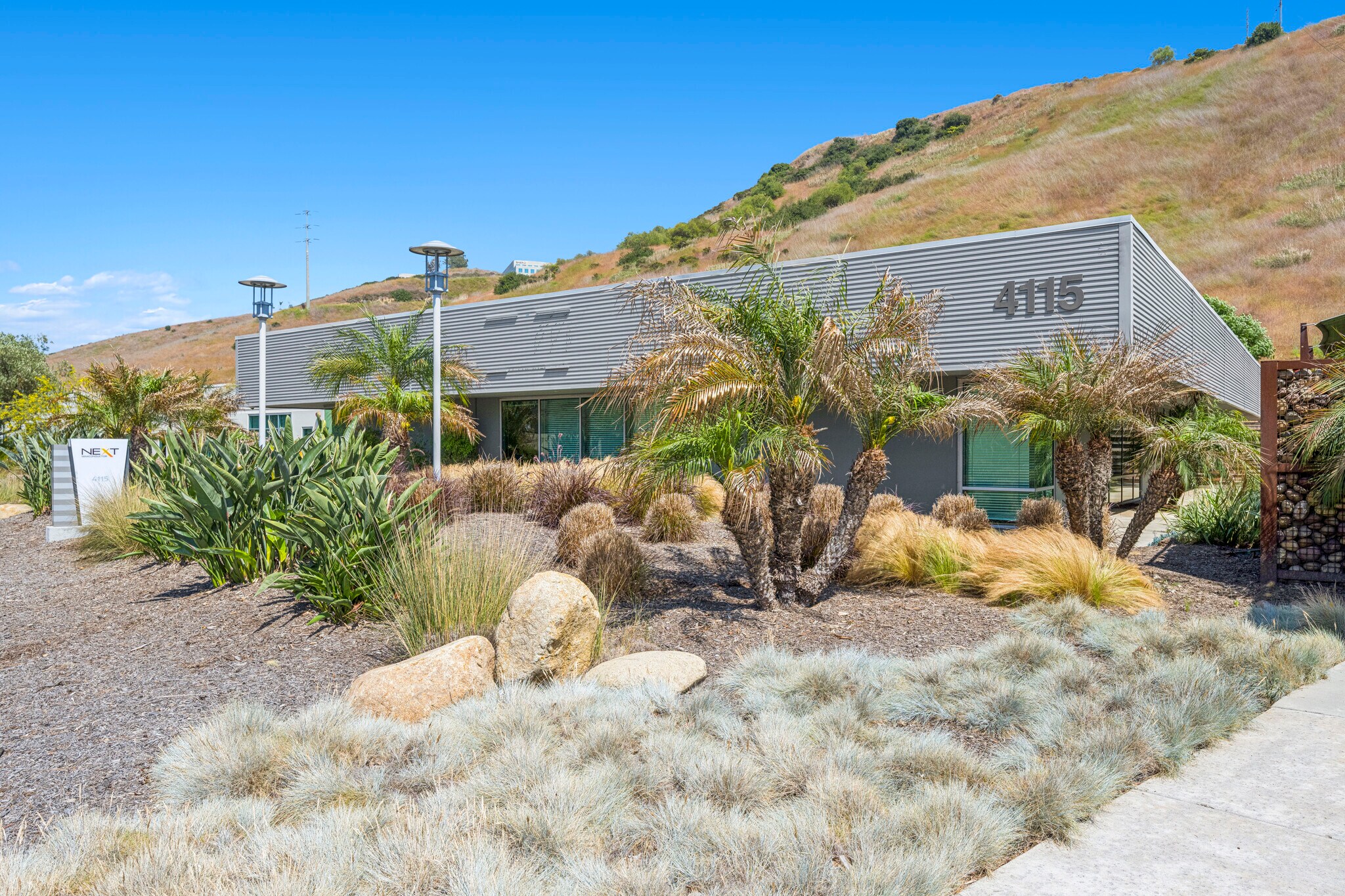 4115 Sorrento Valley Blvd, San Diego, CA à vendre Photo de l’immeuble– Image 1 sur 25