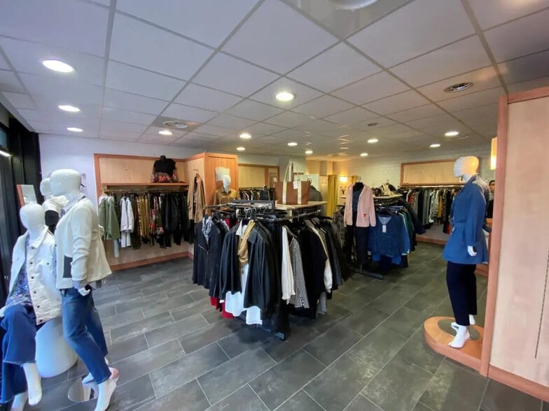 1 Allée Des Nymphéas, L'Union à louer - Photo de l’immeuble – Image 3 sur 5
