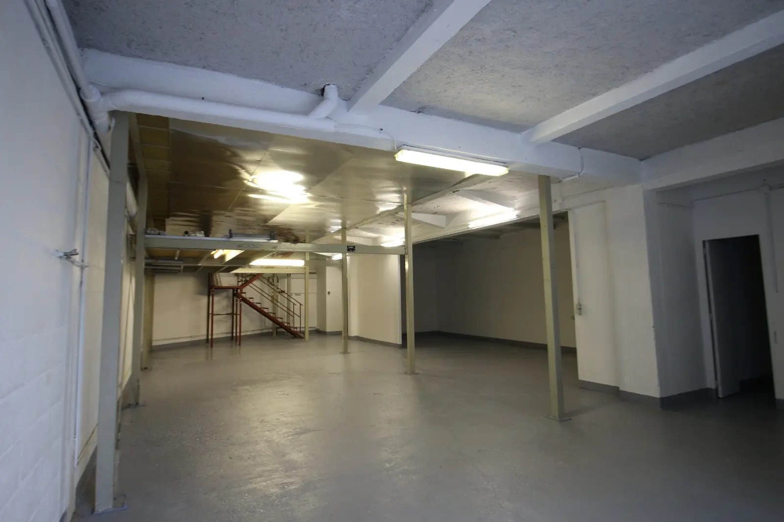 Industriel/Logistique dans Champigny-sur-Marne à vendre Photo intérieure– Image 1 sur 6
