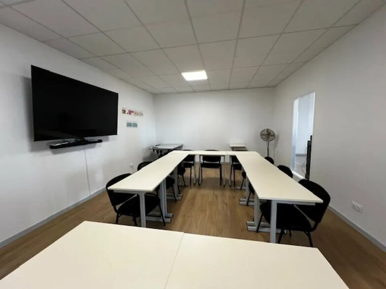 Bureau dans Tillé à louer - Photo de l’immeuble – Image 1 sur 12