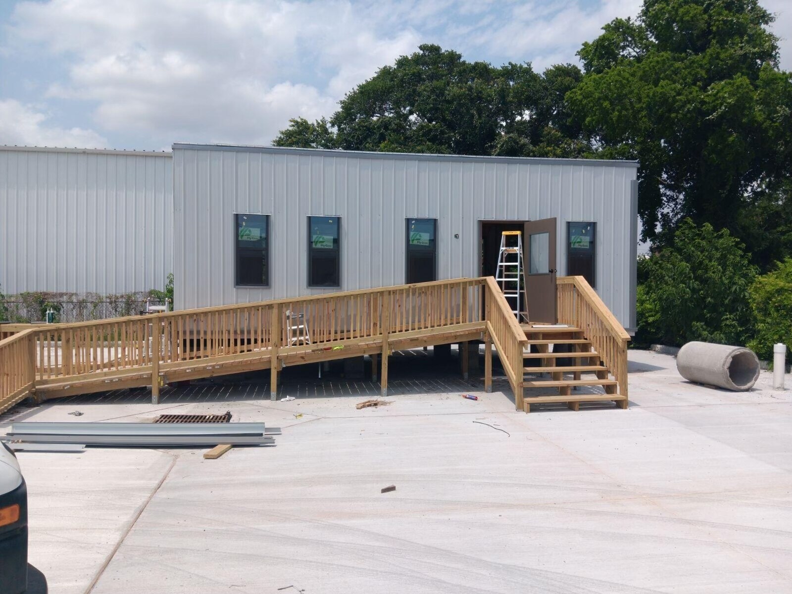 8622 Lipan Rd, Houston, TX à louer Photo principale– Image 1 sur 13