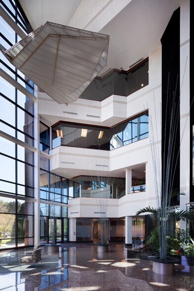 4825 Creekstone Dr, Durham, NC à louer - Hall d’entrée – Image 2 sur 7
