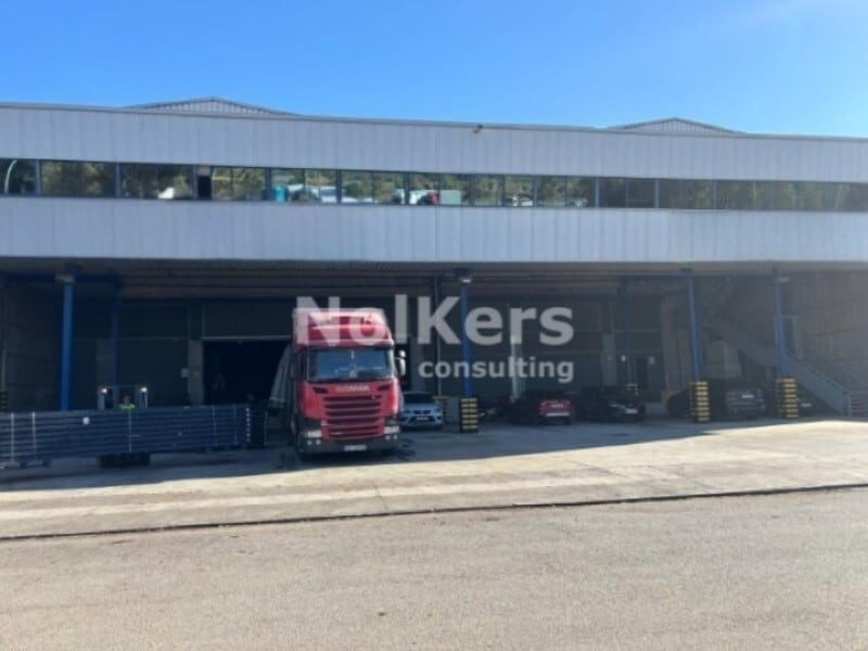 Industriel/Logistique dans El Prat de Llobregat, Barcelona à louer Photo de l’immeuble– Image 1 sur 4