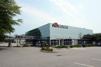 Plus de détails pour 2006 S Hawthorne Rd, Winston-Salem, NC - Local commercial à louer