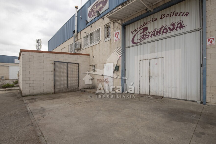 Industriel/Logistique dans Alovera, Guadalajara à vendre - Photo de l’immeuble – Image 2 sur 10