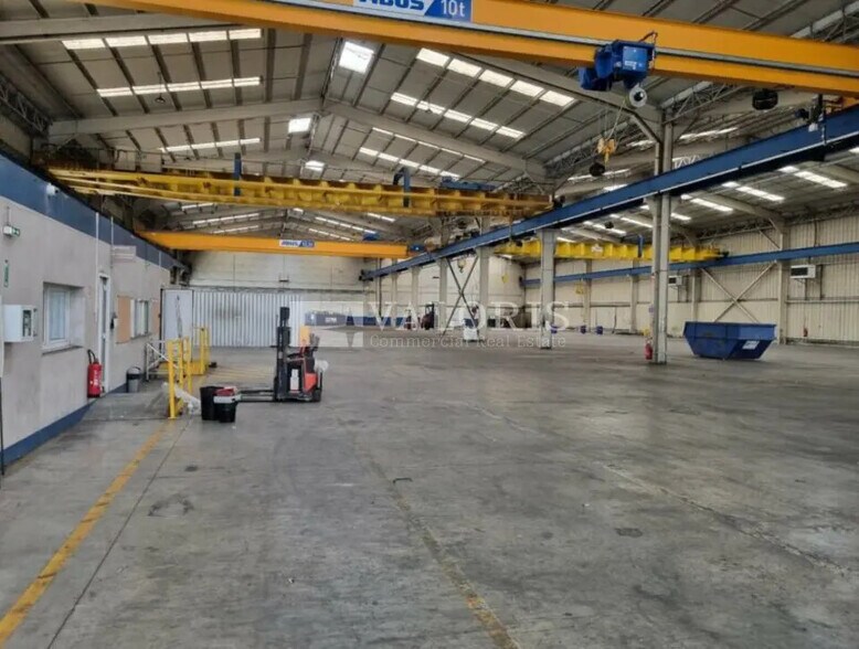 Industriel/Logistique dans Meyzieu à louer - Photo de l’immeuble – Image 2 sur 6