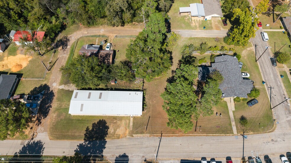 506 Devereaux St, Jacksonville, TX à vendre - Photo principale – Image 1 sur 1