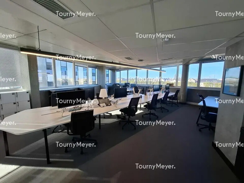 Bureau dans Nantes à louer - Photo de l’immeuble – Image 3 sur 7