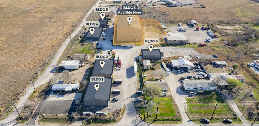 9092 Green Rd, Converse, TX à louer - Aérien – Image 2 sur 13