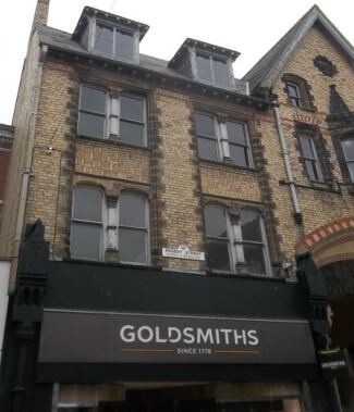 2 Regent St, Wrexham à vendre - Photo de l’immeuble – Image 2 sur 5