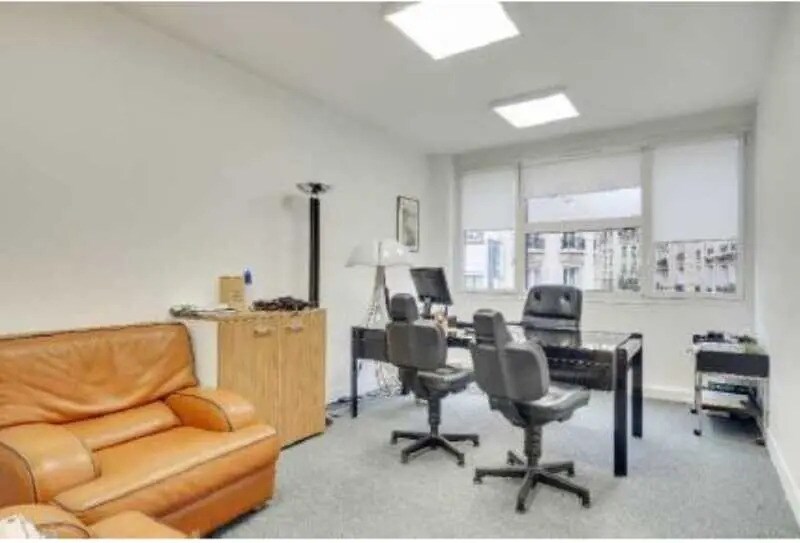 Bureau dans Paris à louer - Photo de l’immeuble – Image 2 sur 2
