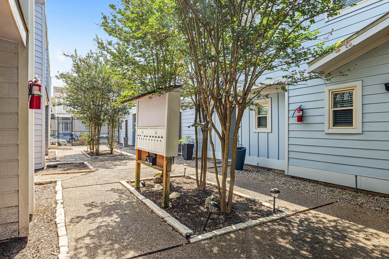 525 11th St, Galveston, TX 77550 - Lot 10 - - Autre - Image 1 of 18