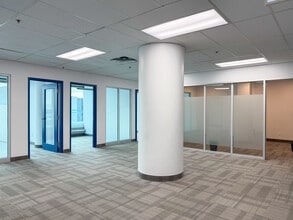 5657 Spring Garden Rd, Halifax, NS à louer Photo intérieure– Image 2 sur 6