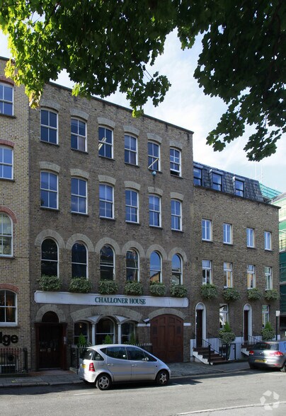 19-23 Clerkenwell Clos, Londres à louer - Photo principale – Image 1 sur 7