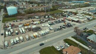 Plus de détails pour 712 S Green Bay Rd, Waukegan, IL - Local commercial à louer