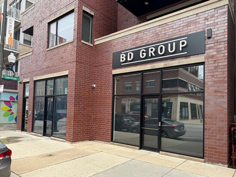 2143 N Damen Ave, Chicago, IL à louer - Photo de l’immeuble – Image 2 sur 3