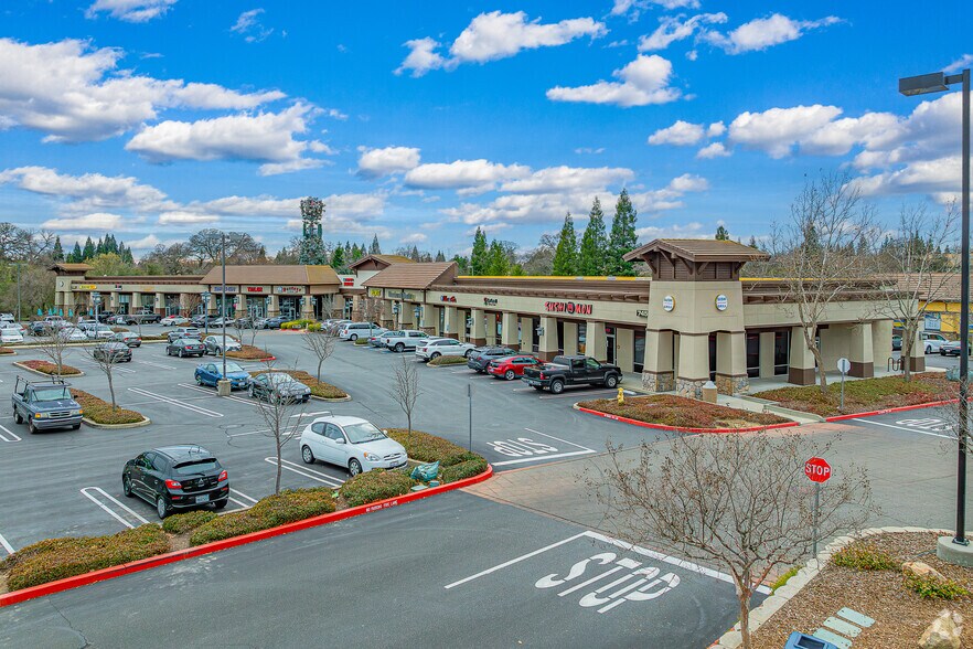 7456 Foothills Blvd, Roseville, CA à vendre - Photo de l’immeuble – Image 1 sur 16