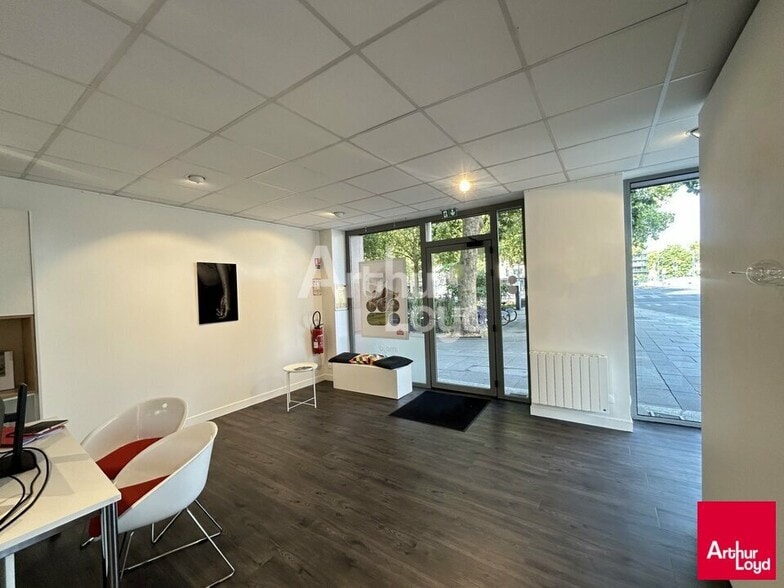 Local commercial dans Rennes à louer - Photo intérieure – Image 2 sur 4