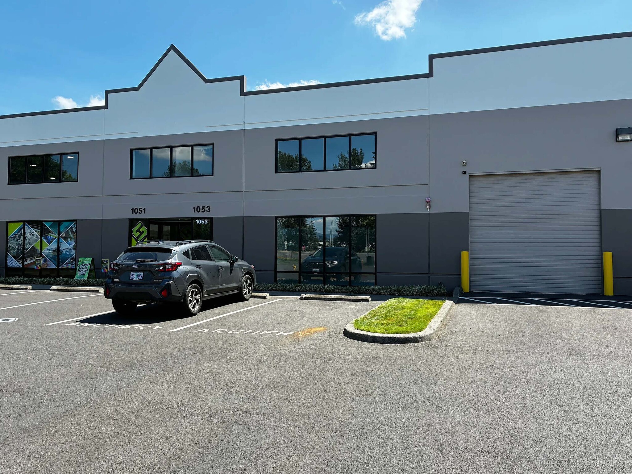 1057 NW Corporate Dr, Troutdale, OR à louer Photo intérieure– Image 1 sur 1
