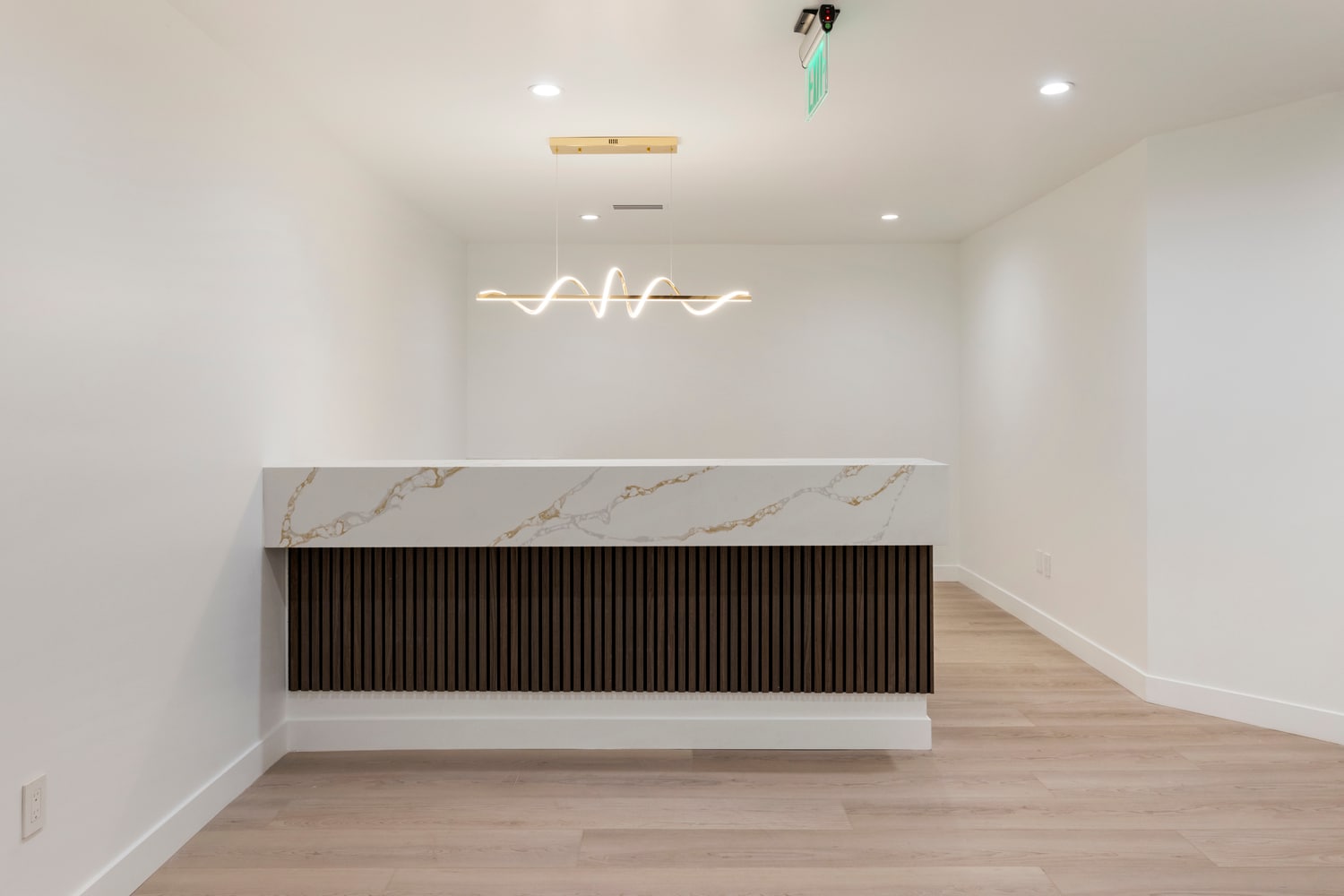 436 N Roxbury Dr, Beverly Hills, CA à louer Photo intérieure– Image 1 sur 4