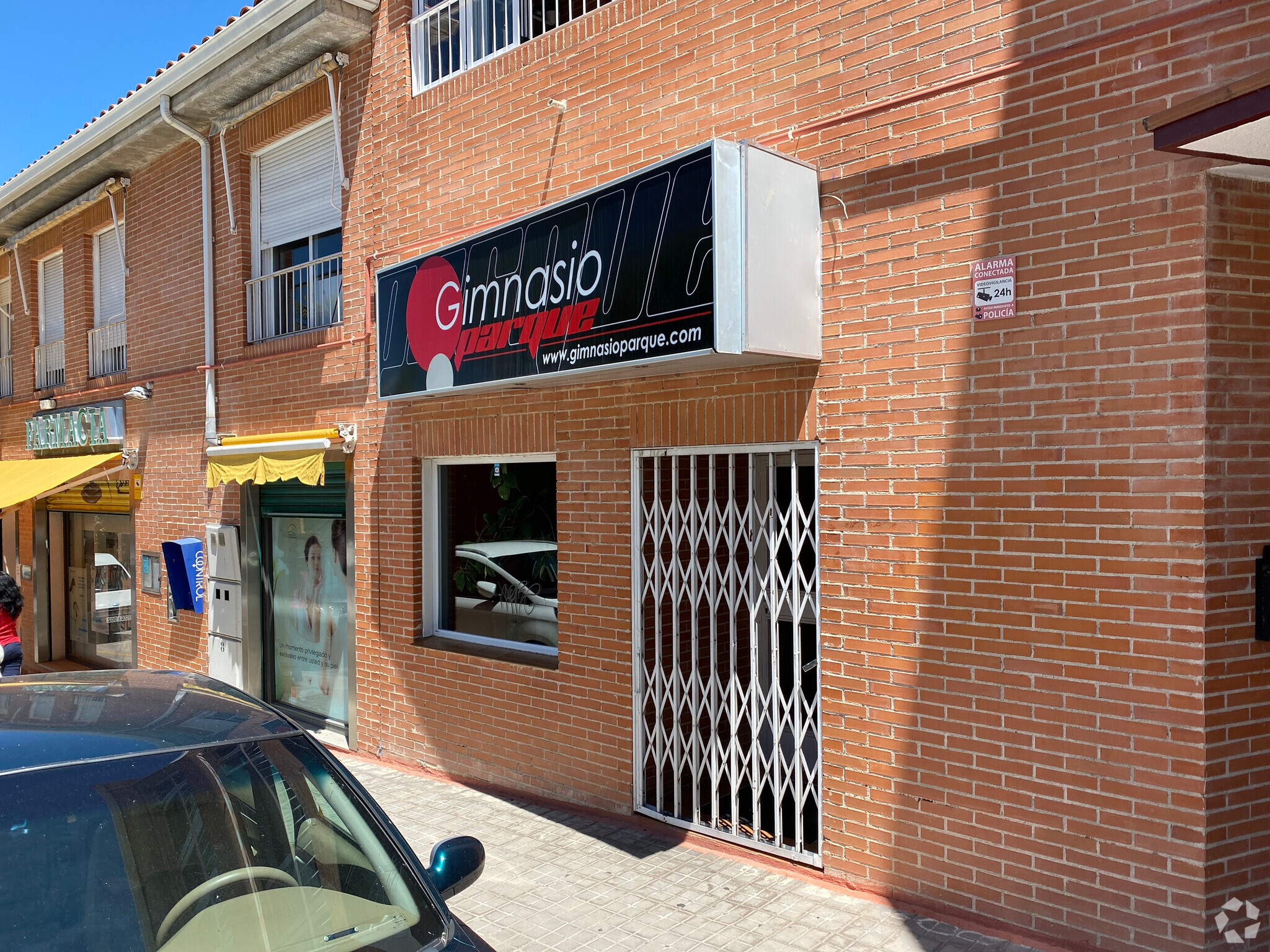 Immeuble residentiel dans San Agustín del Guadalix, Madrid à vendre Photo intérieure– Image 1 sur 2