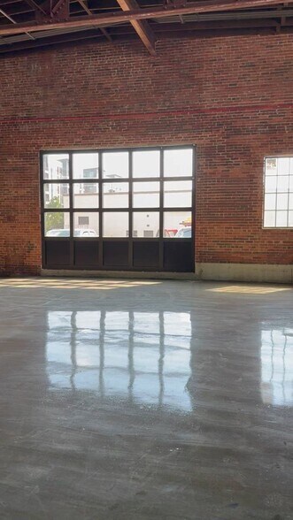 1200 1st Ave S, Birmingham, AL à louer - Vidéo sur l’annonce professionnelle – Image 2 sur 9