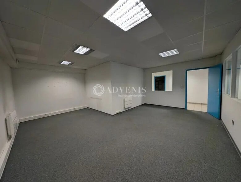 Industriel/Logistique dans Mundolsheim à vendre - Photo de l’immeuble – Image 1 sur 6