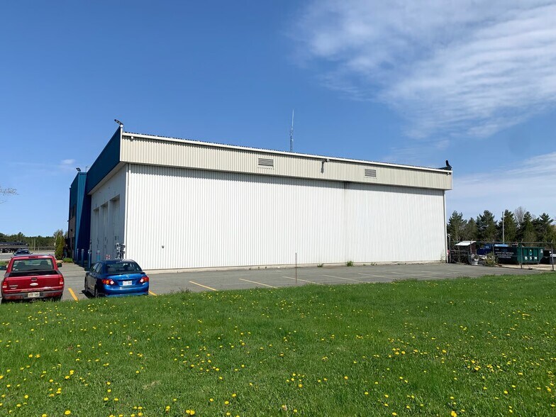 405 Boul Industriel, Val-des-sources, QC à vendre - Photo de l’immeuble – Image 3 sur 4