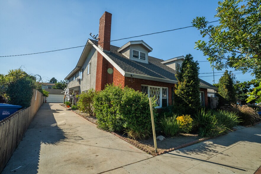 573 Nebraska Ave, Long Beach, CA à vendre - Photo de l’immeuble – Image 2 sur 17