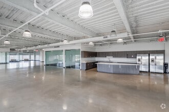 6 Montgomery Village Ave, Gaithersburg, MD à louer Photo intérieure– Image 2 sur 5