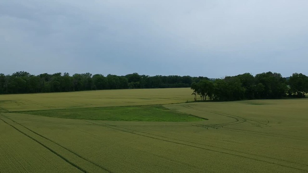 1 Horseshoe Blvd, Avon, NY à vendre - Vidéo sur l’annonce professionnelle – Image 2 sur 6