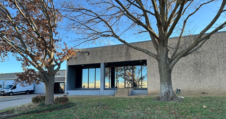 2014 Platinum St, Garland, TX à louer Photo de l’immeuble– Image 1 sur 7