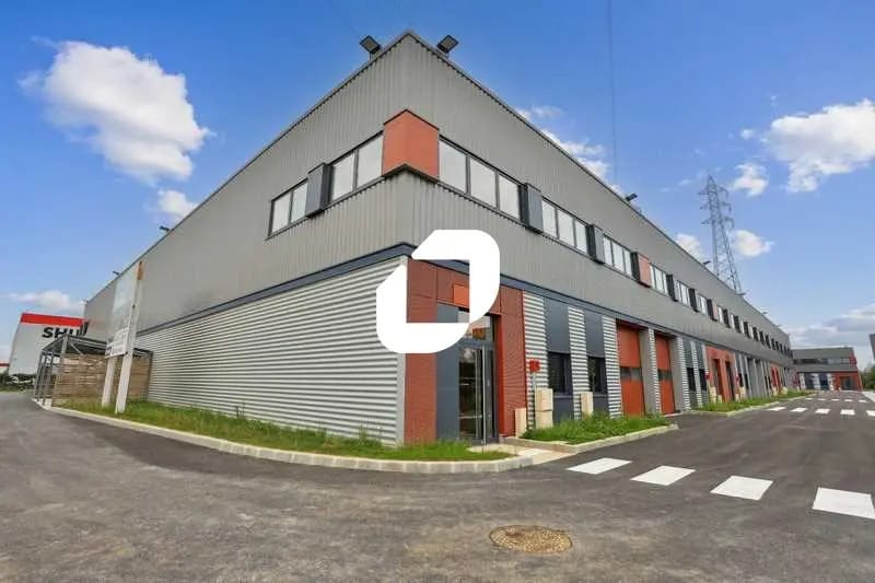 Avenue Paul Maintenant, Corbeil-Essonnes à louer Photo de l’immeuble– Image 1 sur 12