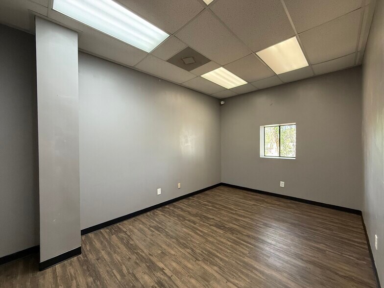7266 Cross Park Dr, Charleston, SC à louer - Photo intérieure – Image 3 sur 9