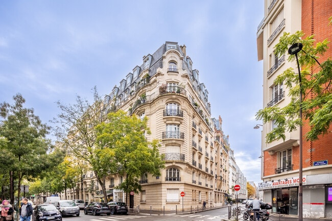 Plus de détails pour 65 Avenue Félix Faure, Paris - Local commercial à louer