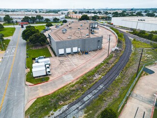 Plus de détails pour 805 W Carrier Pky, Grand Prairie, TX - Industriel/Logistique à louer