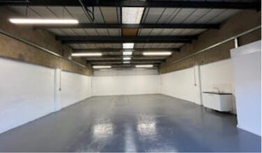 Edison Rd, Aylesbury à louer Photo intérieure– Image 2 sur 5