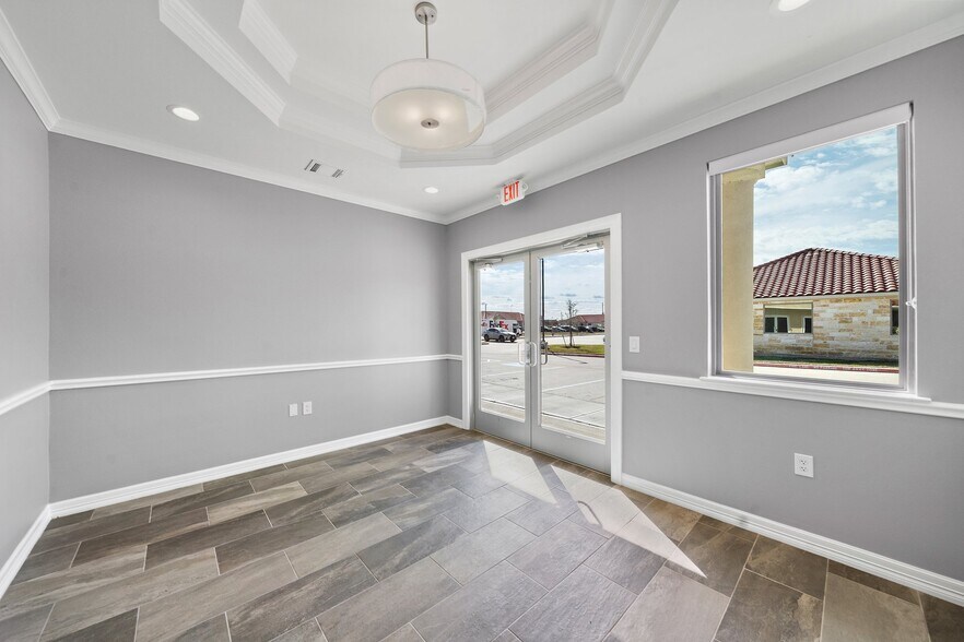 2743 Smith Ranch Rd, Pearland, TX à louer - Hall d’entrée – Image 3 sur 26