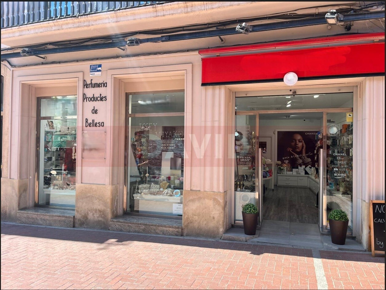 Local commercial dans Terrassa, Barcelona à louer Photo principale– Image 1 sur 3