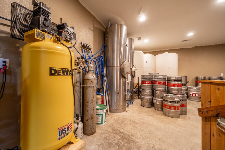 113 S Main St, Amity, AR à vendre - Photo intérieure – Image 3 sur 50