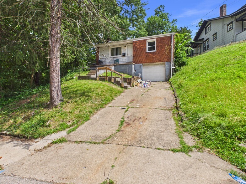 1505 Flagler St, McKeesport, PA à vendre - Photo principale – Image 1 sur 1